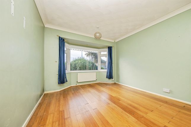 18, Kreswell Grove, Harwich photo 4