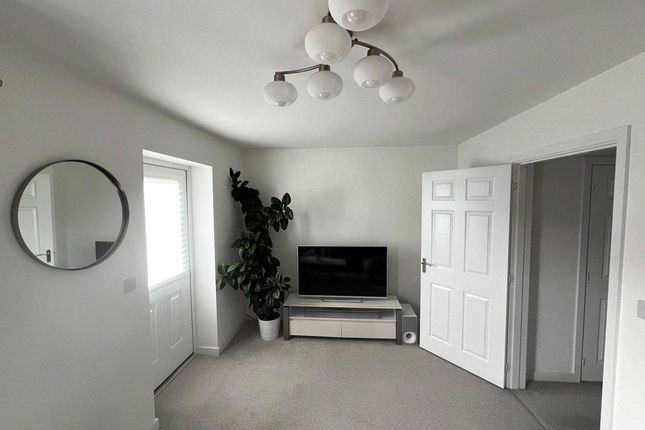 SNG OR, 1, Sterling Place, Tadley photo 4