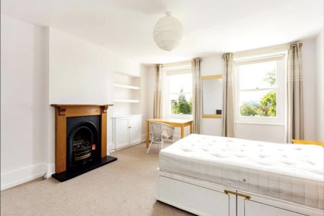 1 Clifton Hill, Clifton photo 4