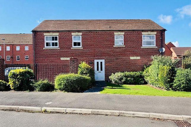 2-bed flat on Great Park Drive, Leyland, £110,000