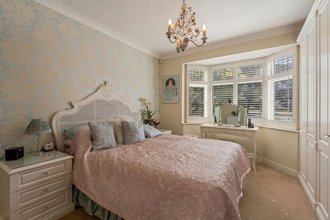 41 Beresford Road, Sutton photo 3