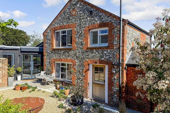 3-bed detached on 75, Maltravers Street, Arundel, £795,000