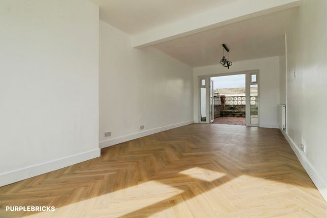 11, Penmaen Walk, Cardiff photo 2