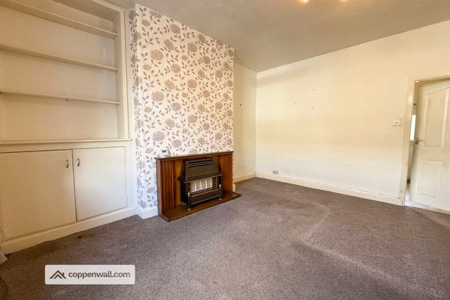 7, Holt St, Waterfoot photo 3