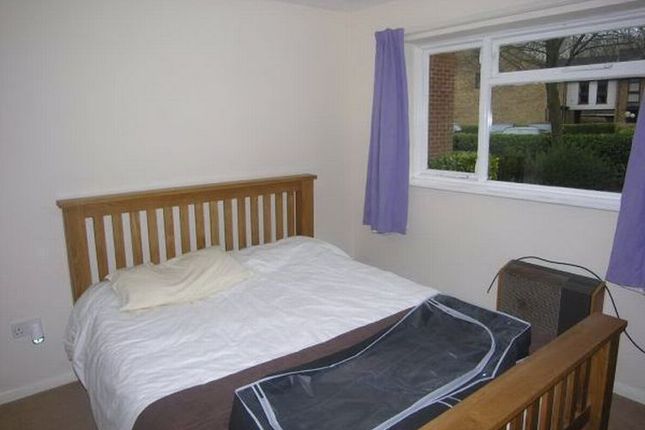 70, Wellesley Close, Ash Vale photo 3