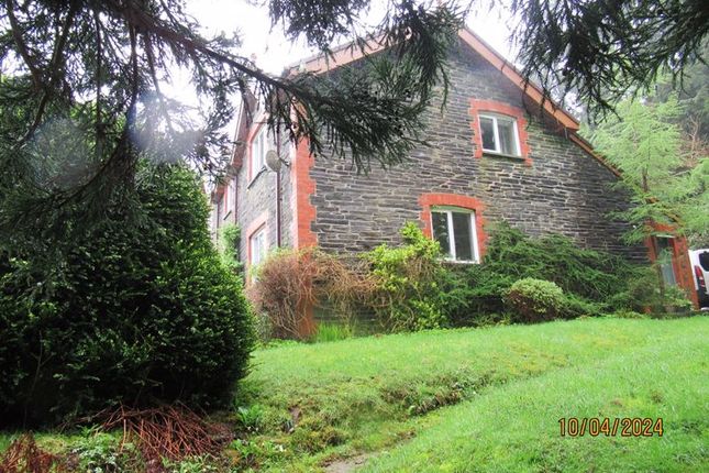 Detached house to rent in Corris, Machynlleth