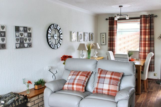 86, Devonway, Clackmannan photo 4