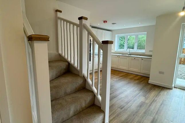 The Dunsmore, Darton Lane, Barnsley photo 3