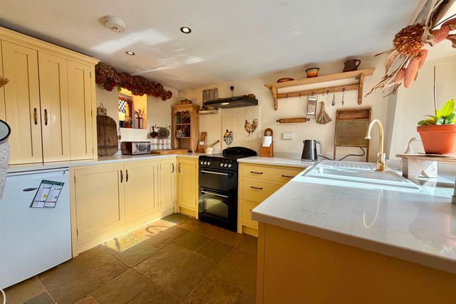 1 Sunnybank, Newnham photo 3