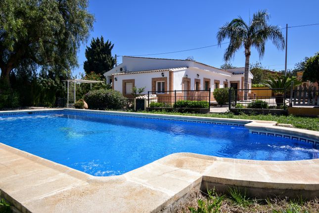 Villa for sale in 46164 Pedralba, Valencia, Spain
