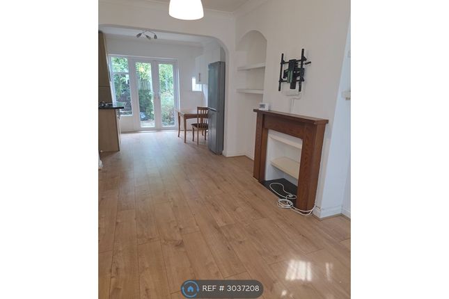 Alexandra Avenue, Sutton photo 3