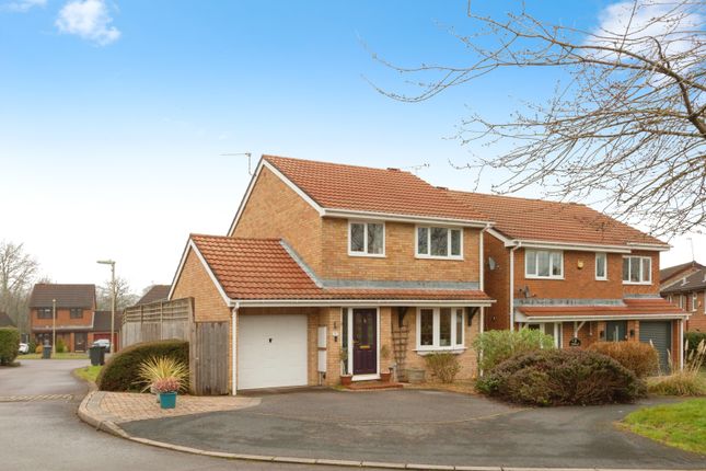 Detached house for sale in Calleva Close, Basingstoke, Hampshire
