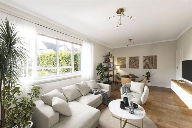 Flat for sale in Between The Commons, Wandsworth, London