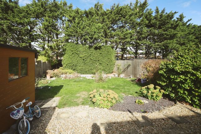 Deane Drive, Taunton photo 2
