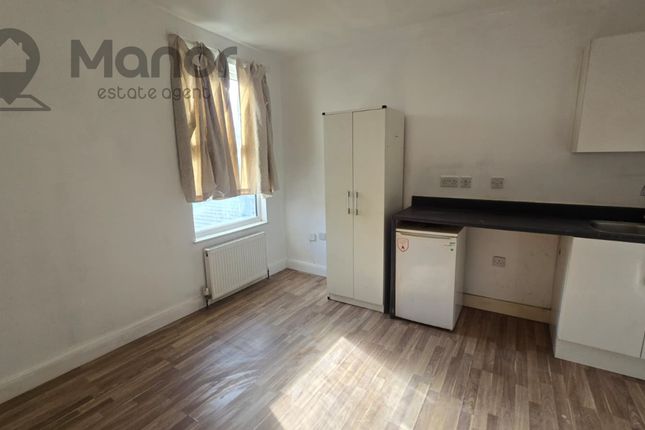 1 Bedroom Flat