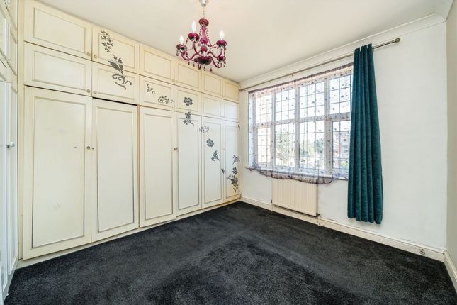 Brownlow Road, Southgate photo 4