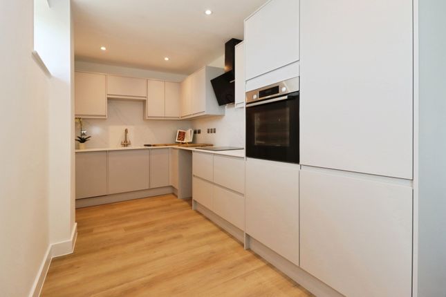 Plot 14, Bristol photo 3