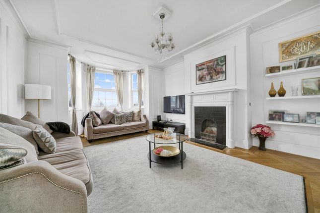 Flat for sale in Sidmouth Road, London