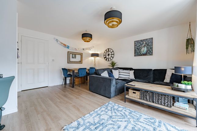 27 Triumph Court, Norwich photo 3