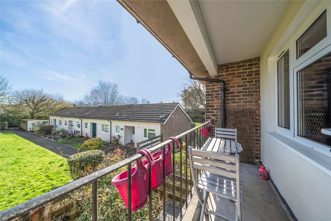 19, Kingsmead, Westerham photo 3