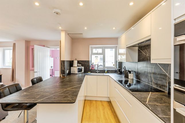 Flat 4, 32, Upton Road, Bristol photo 4