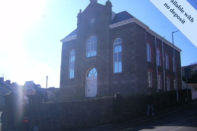 2-bed flat on Flat 7 James Place, Old Carmel Chapel, Vicarage Road, £695/mo