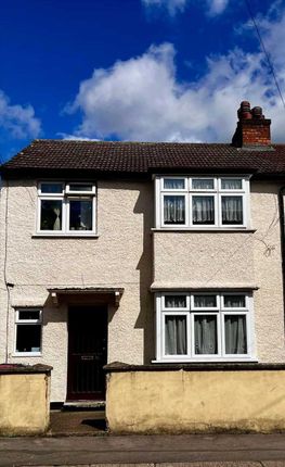 Thumbnail End terrace house for sale in Wellesley Road, Slough