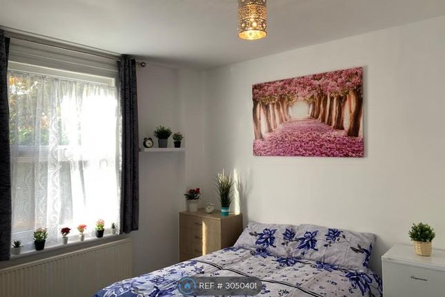 The Ridgeway, Enfield photo 2