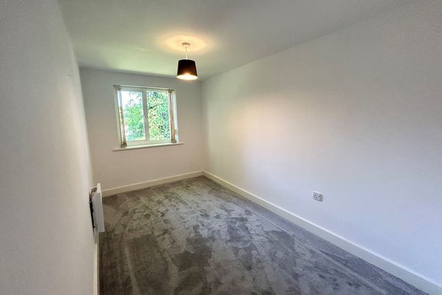6, Pontefract photo 4