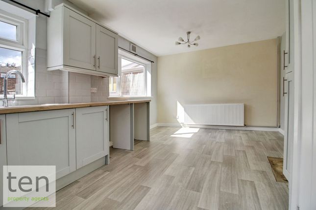 28, Shakespeare Road, St. Neots photo 4