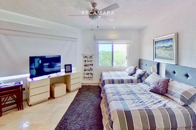Town house for sale in Blvd. Kukulcan 123, Zona Hotelera, 77500 Cancún, Q.R., Mexico