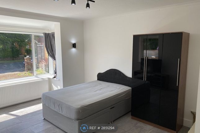 Coulsdon photo 4