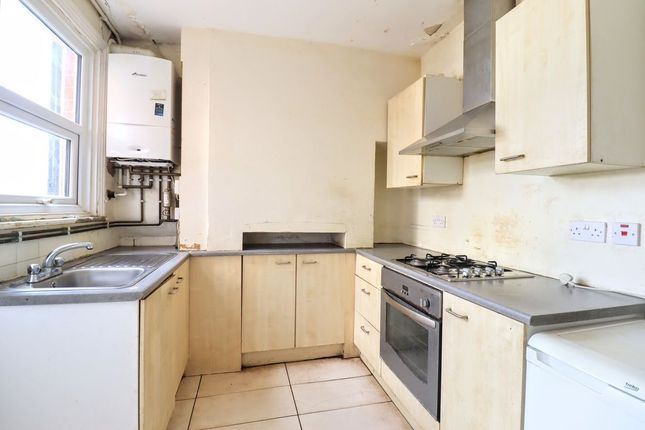 57, Windsor Street, Milton Keynes photo 3