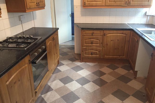 29, Charles Street, TONYPANDY photo 2