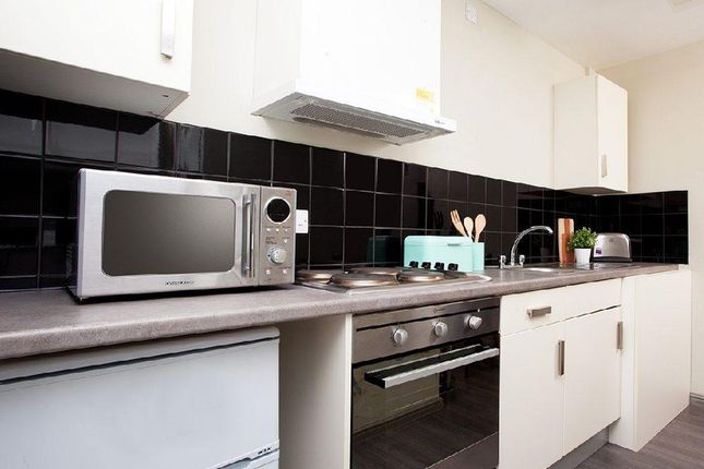 Room to rent in Royal Parade, Plymouth, Plymouth