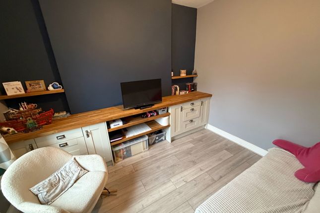 35, Tirycoed Road, Ammanford photo 4