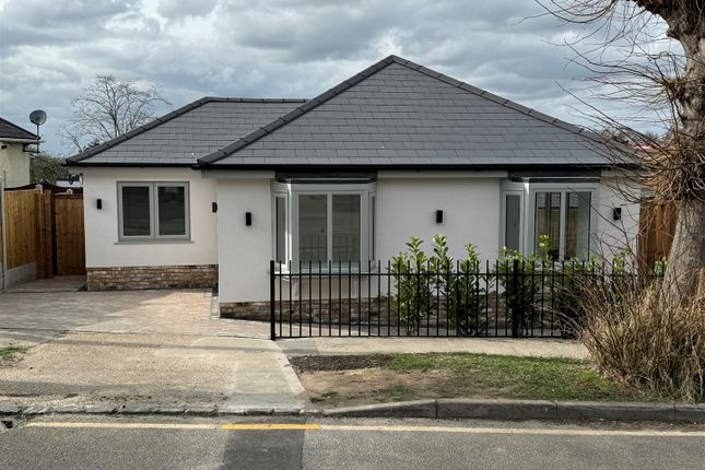 Thumbnail Detached bungalow for sale in Link Road, Rayleigh