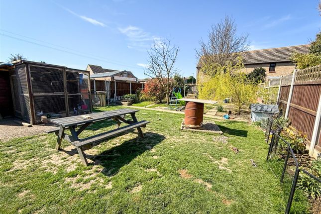56, Alton Park Road, Clacton-On-Sea photo 2