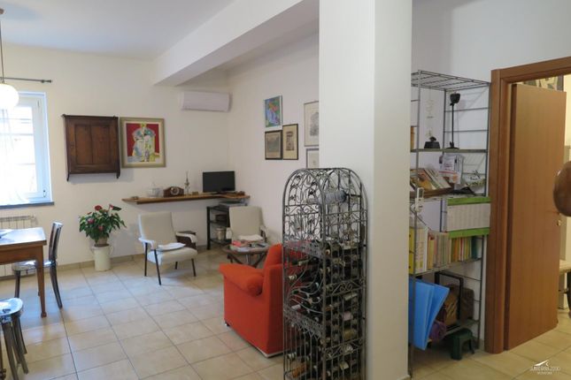 Thumbnail Apartment for sale in Massa-Carrara, Pontremoli, Italy