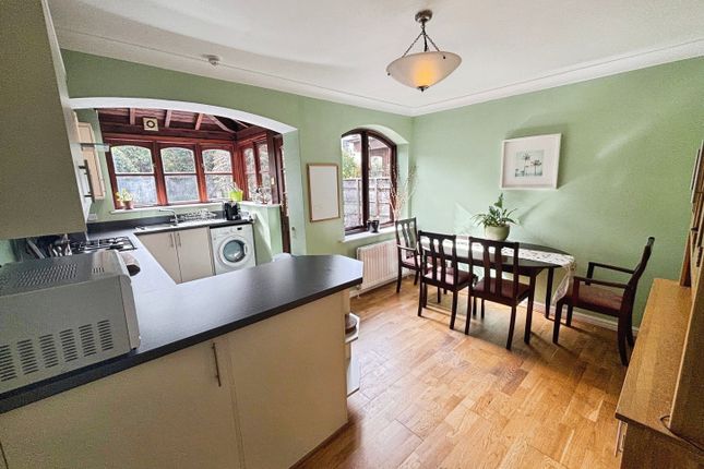 7, Douglas Close, Liverpool photo 4