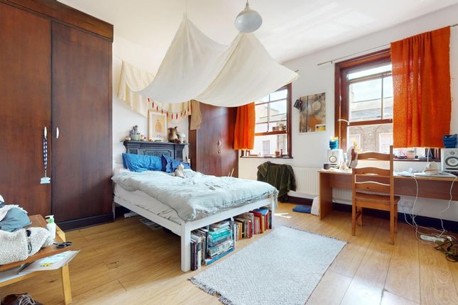 103, Ashfield Street, White Chapel photo 3
