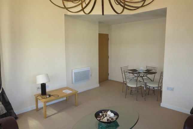 19, Etruria Court, Etruria, Stoke-on-Trent photo 4