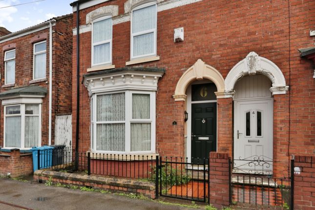 End terrace house for sale in Lee Street, Hull