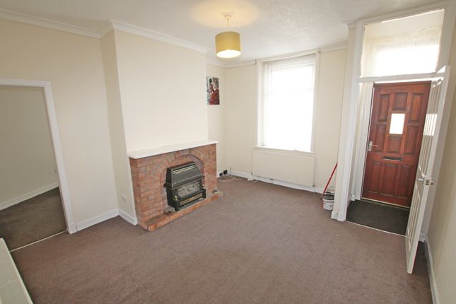 136, Gannow Lane, Burnley photo 2