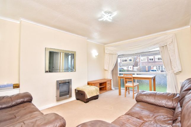 67, Elmsfield Avenue, Rochdale photo 2