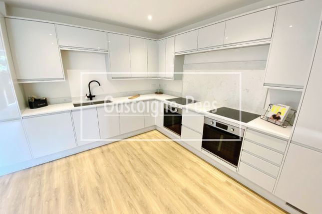 Room A, Aldershot photo 5