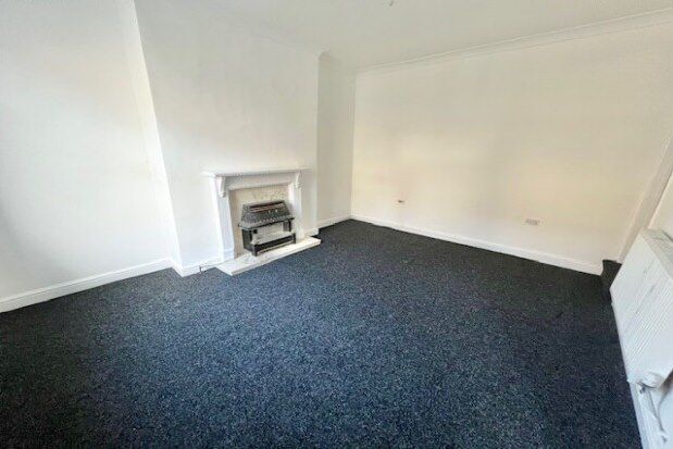 Property to rent in Victoria Road, Keighley