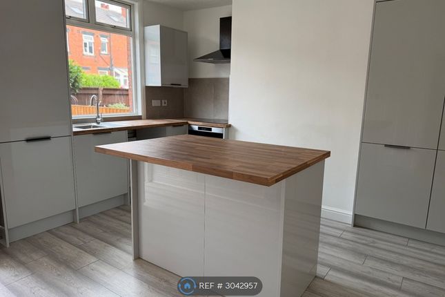 Marsden Place, Leeds photo 5