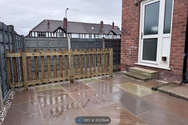 Lisburne Close, Stockport photo 2