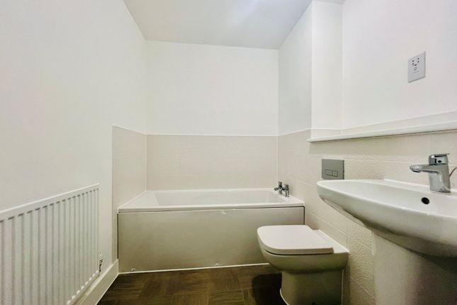 Flat to rent in St. Johns Terrace, Derby